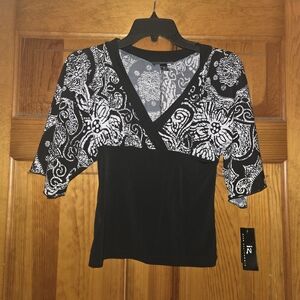 Vintage Y2K Iz Byer Black White V Neck Blouse Top Short Sleeves Size Medium NWT